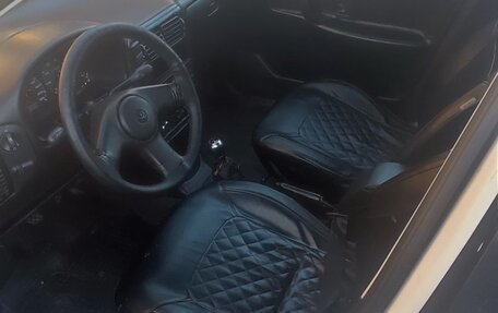 Volkswagen Polo III рестайлинг, 1996 год, 170 000 рублей, 8 фотография