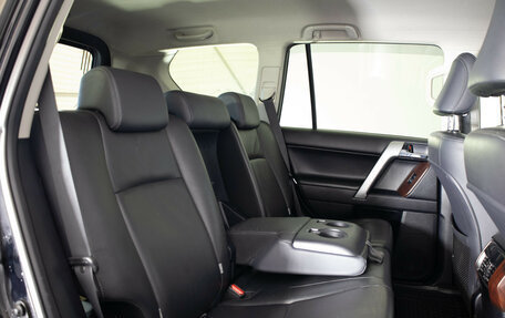 Toyota Land Cruiser Prado 150 рестайлинг 2, 2013 год, 2 990 000 рублей, 14 фотография