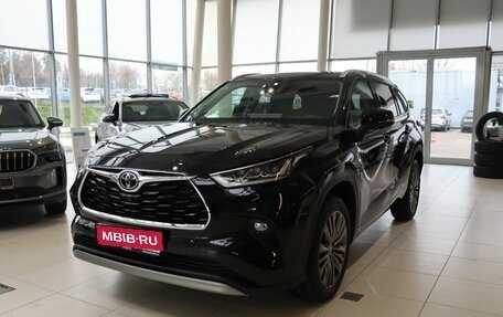 Toyota Highlander, 2025 год, 6 290 000 рублей, 1 фотография