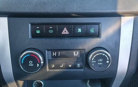 ЛуАЗ Patriot, 2016 год, 800 000 рублей, 8 фотография