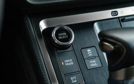 Lexus GX, 2024 год, 13 300 000 рублей, 34 фотография