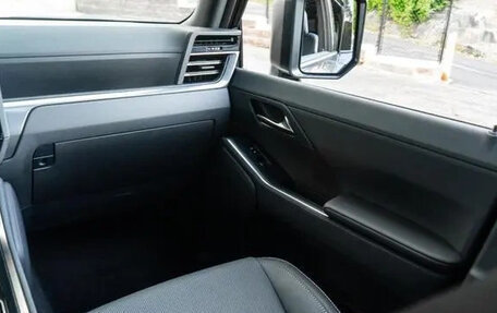 Lexus GX, 2024 год, 13 300 000 рублей, 36 фотография