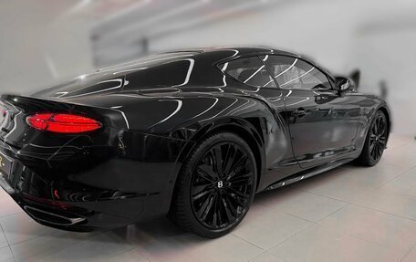 Bentley Continental GT, 2025 год, 52 000 000 рублей, 3 фотография