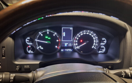 Toyota Land Cruiser 200, 2020 год, 11 500 000 рублей, 6 фотография