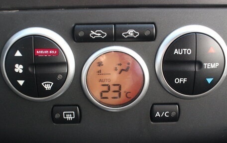 Nissan Tiida, 2010 год, 897 000 рублей, 24 фотография