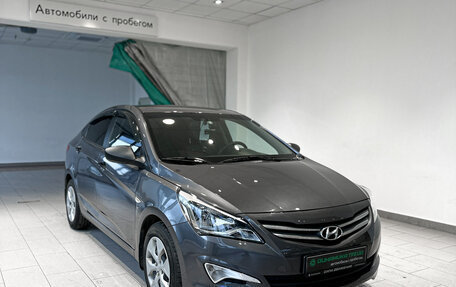 Hyundai Solaris II рестайлинг, 2015 год, 780 000 рублей, 3 фотография