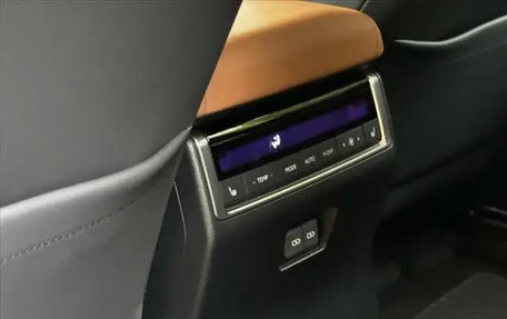 Lexus GX, 2024 год, 13 600 000 рублей, 10 фотография