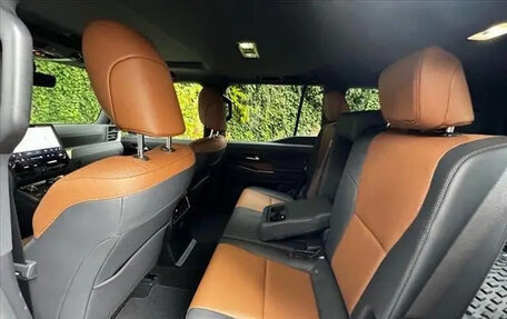 Lexus GX, 2024 год, 13 600 000 рублей, 19 фотография