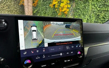 Lexus GX, 2024 год, 13 600 000 рублей, 20 фотография