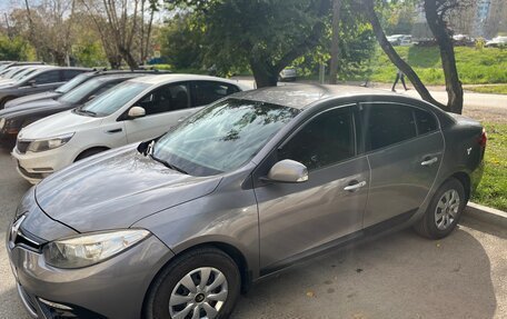 Renault Fluence I, 2013 год, 650 000 рублей, 2 фотография