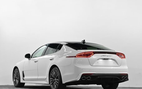 KIA Stinger I, 2019 год, 2 099 000 рублей, 15 фотография