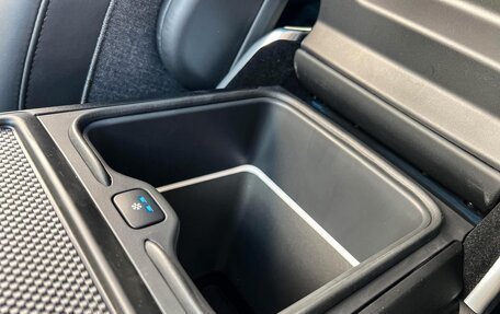 Land Rover Range Rover IV рестайлинг, 2025 год, 37 000 000 рублей, 17 фотография