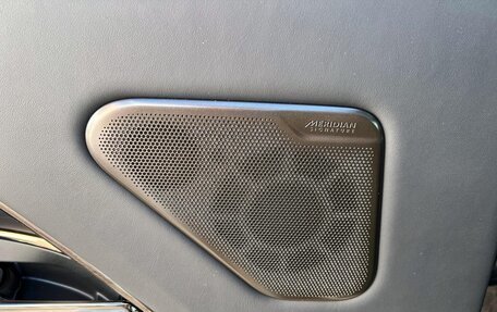 Land Rover Range Rover IV рестайлинг, 2025 год, 37 000 000 рублей, 18 фотография