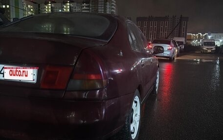 Mitsubishi Carisma I, 1997 год, 330 000 рублей, 3 фотография