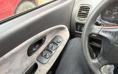 Mitsubishi Carisma I, 1997 год, 330 000 рублей, 6 фотография