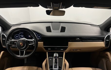 Porsche Cayenne III, 2018 год, 5 990 000 рублей, 19 фотография