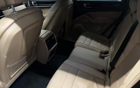 Porsche Cayenne III, 2018 год, 5 990 000 рублей, 21 фотография