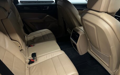 Porsche Cayenne III, 2018 год, 5 990 000 рублей, 23 фотография