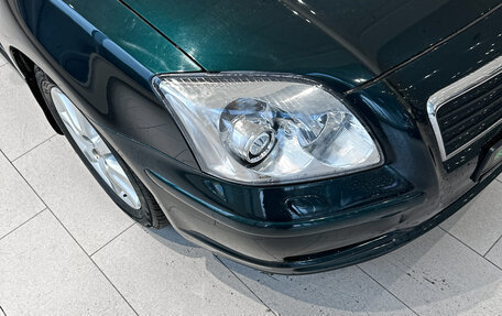 Toyota Avensis III рестайлинг, 2005 год, 592 000 рублей, 4 фотография