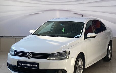 Volkswagen Jetta VI, 2013 год, 999 000 рублей, 1 фотография