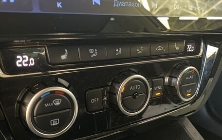 Volkswagen Jetta VI, 2013 год, 999 000 рублей, 11 фотография