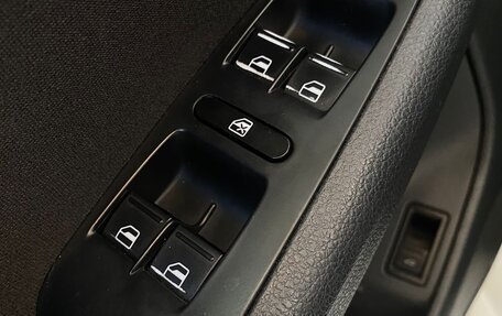 Volkswagen Jetta VI, 2013 год, 999 000 рублей, 12 фотография