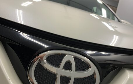 Toyota RAV4, 2017 год, 2 690 000 рублей, 14 фотография