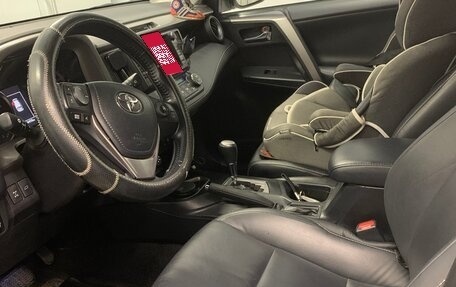 Toyota RAV4, 2017 год, 2 690 000 рублей, 20 фотография