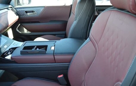 Infiniti QX80, 2025 год, 15 050 800 рублей, 9 фотография