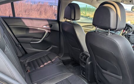 Opel Insignia II рестайлинг, 2010 год, 700 000 рублей, 8 фотография