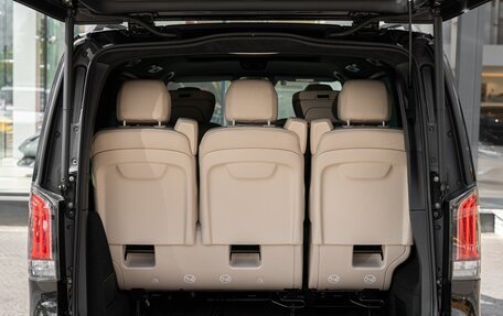 Mercedes-Benz V-Класс, 2024 год, 15 500 000 рублей, 25 фотография