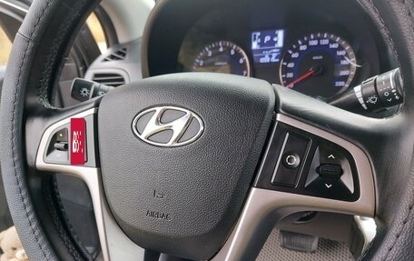 Hyundai Solaris II рестайлинг, 2015 год, 1 077 000 рублей, 7 фотография