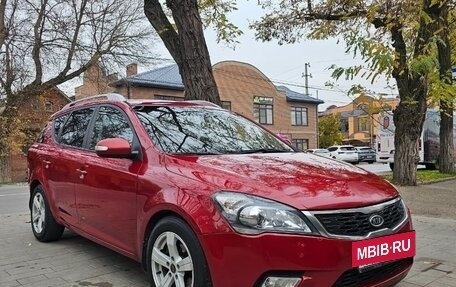 KIA cee'd I рестайлинг, 2010 год, 650 000 рублей, 2 фотография