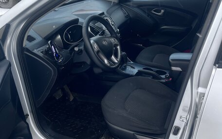 Hyundai ix35 I рестайлинг, 2010 год, 1 050 000 рублей, 7 фотография