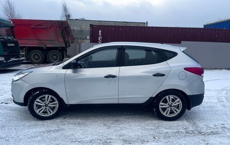 Hyundai ix35 I рестайлинг, 2010 год, 1 050 000 рублей, 5 фотография