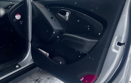 Hyundai ix35 I рестайлинг, 2010 год, 1 050 000 рублей, 12 фотография