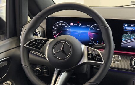 Mercedes-Benz V-Класс, 2024 год, 11 995 000 рублей, 9 фотография