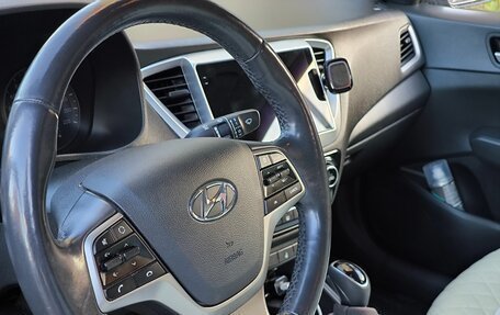 Hyundai Solaris II рестайлинг, 2017 год, 1 440 000 рублей, 19 фотография