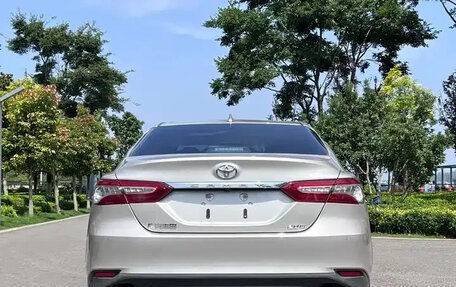 Toyota Camry, 2021 год, 2 250 000 рублей, 9 фотография