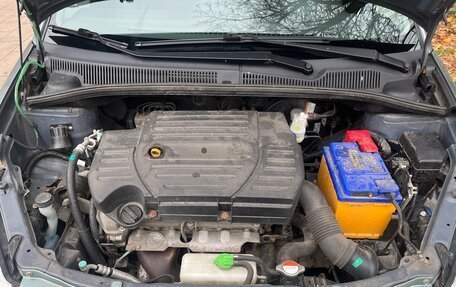 Suzuki SX4 II рестайлинг, 2011 год, 900 000 рублей, 13 фотография