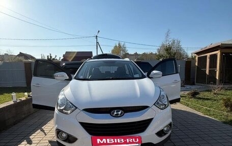 Hyundai ix35 I рестайлинг, 2012 год, 1 500 000 рублей, 2 фотография