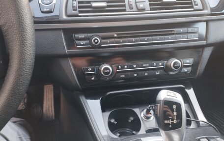 BMW 5 серия, 2014 год, 1 450 000 рублей, 10 фотография