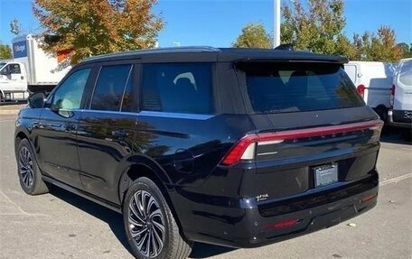 Lincoln Navigator, 2025 год, 14 898 000 рублей, 3 фотография