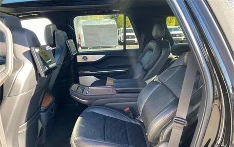 Lincoln Navigator, 2025 год, 14 898 000 рублей, 9 фотография