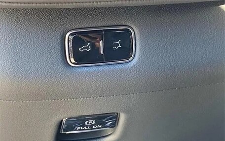 Lincoln Navigator, 2025 год, 14 898 000 рублей, 17 фотография