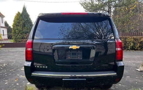 Chevrolet Tahoe IV, 2015 год, 2 950 000 рублей, 3 фотография