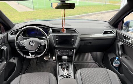 Volkswagen Tiguan II, 2018 год, 2 049 999 рублей, 9 фотография