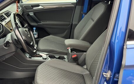 Volkswagen Tiguan II, 2018 год, 2 049 999 рублей, 7 фотография