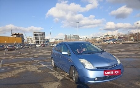 Toyota Prius, 2009 год, 780 000 рублей, 2 фотография