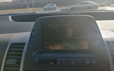 Toyota Prius, 2009 год, 780 000 рублей, 17 фотография